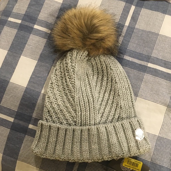 vince camuto beanie